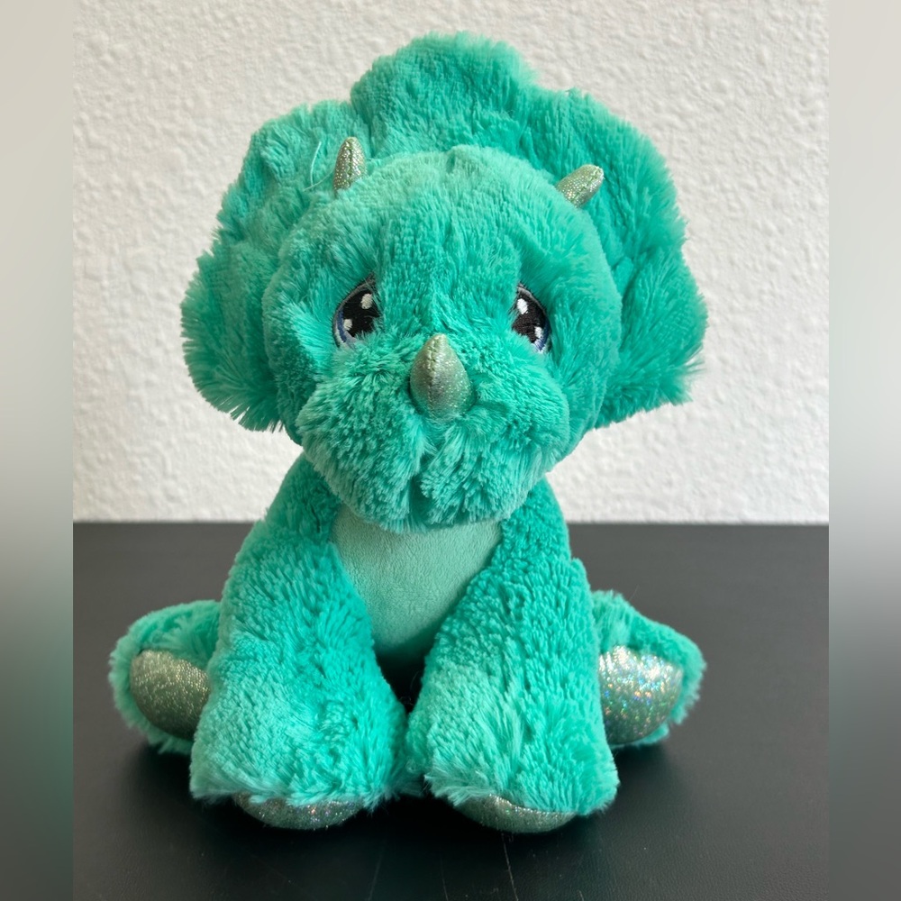 9” AURORA PRECIOUS MOMENTS Tracey Triceratops Green Plush Toy